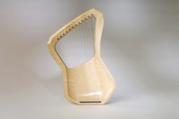 Kinderleier aus Ahorn mit Stimmschlssel